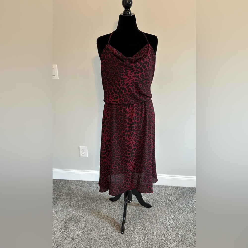 Women’s halter backless dress
